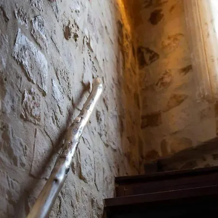 Dioni Stone House Alpesi faház